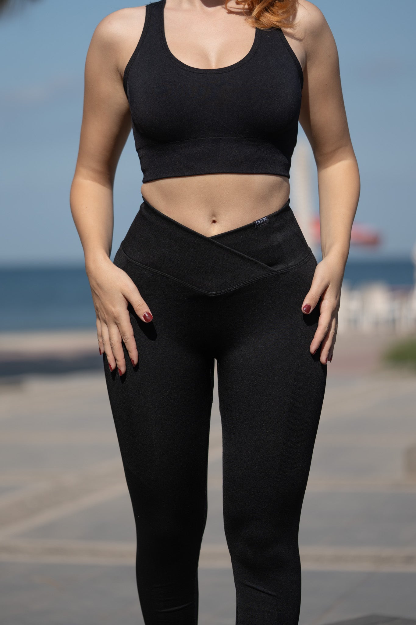 Core | Shadow V Legging